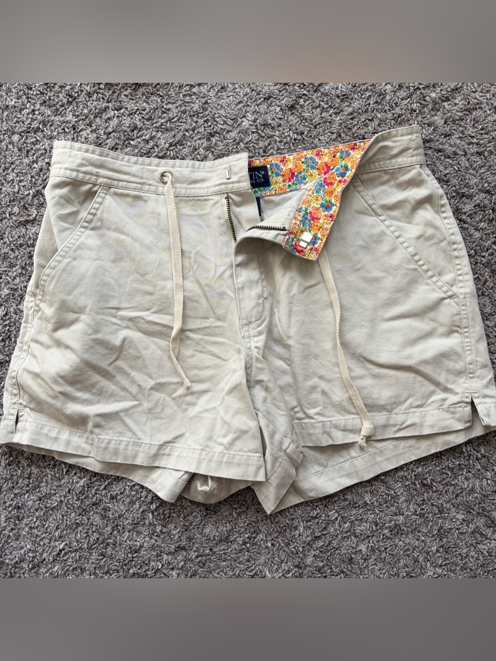 Austin Clothing Co. Cream Drawstring Floral-Trim Women’s Shorts